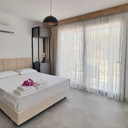 Bed and Breakfast Laos Beach Resort *