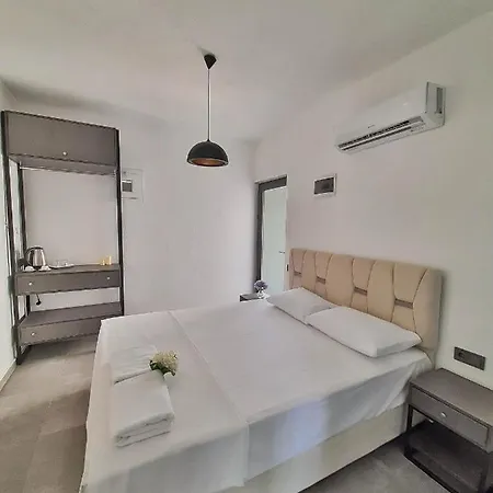 Laos Beach Resort Bed and Breakfast